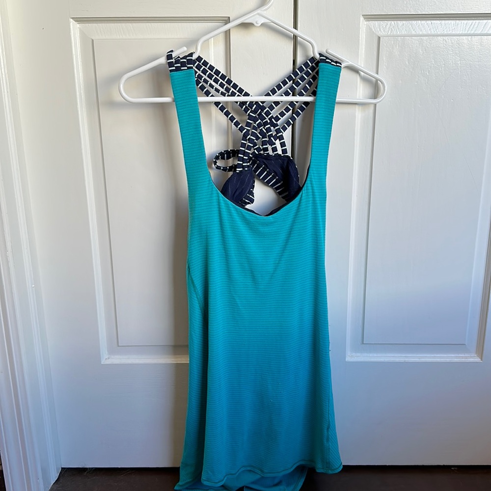Lululemon racer back top with open back